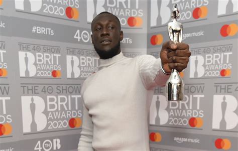  2019 Brit Ödülleri'nde Stormzy'nin Gösterisiyle İngiltere Toplumunda Sosyal Adalet ve Çeşitlilik Konuları Üzerinde Yeni Bir Tartışma Döneminden Başlangıç